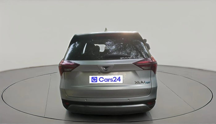 2022 Mahindra XUV700 AX 7 D MT 7 STR, Diesel, Manual, 1,02,075 km, exterior