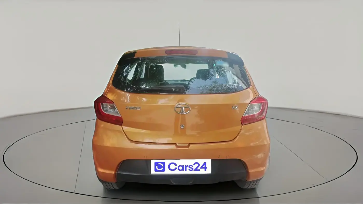 2017 Tata Tiago XZ PETROL, Petrol, Manual, 98,676 km, exterior