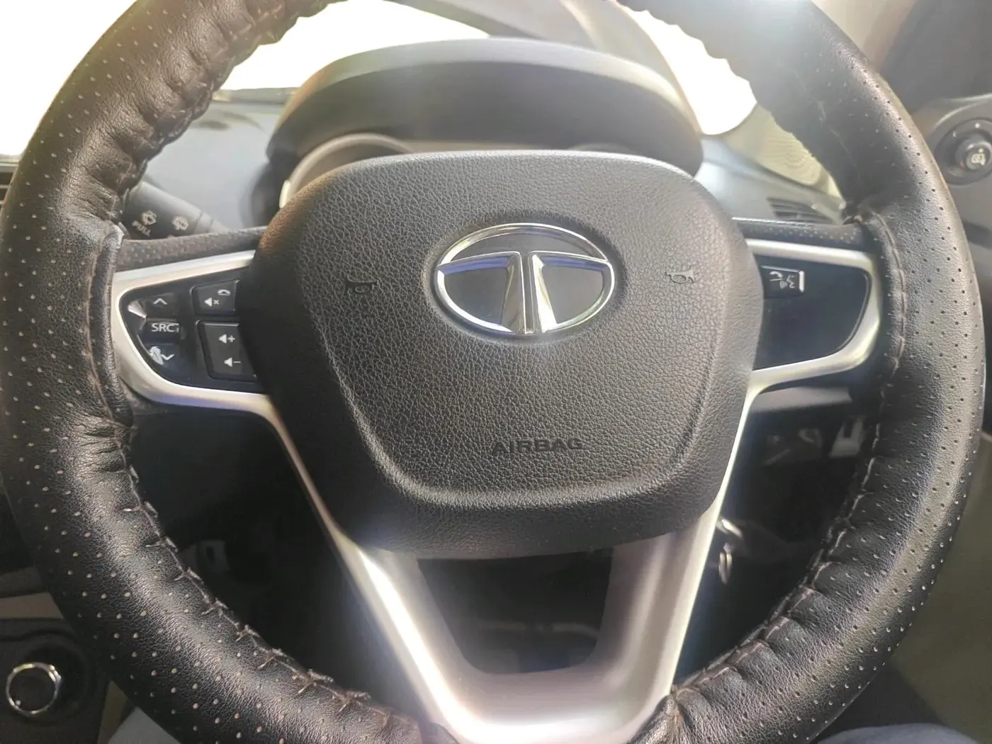 2017 Tata Tiago XZ PETROL, Petrol, Manual, 98,676 km, interior