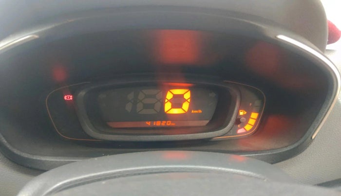 2016 Renault Kwid RXT 1.0, Petrol, Manual, 41,820 km, interior