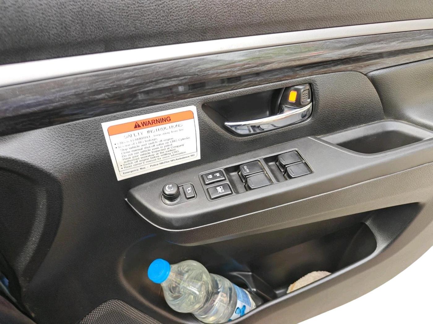 2025 Maruti XL6 ZETA CNG, CNG, Manual, 24,310 km, interior