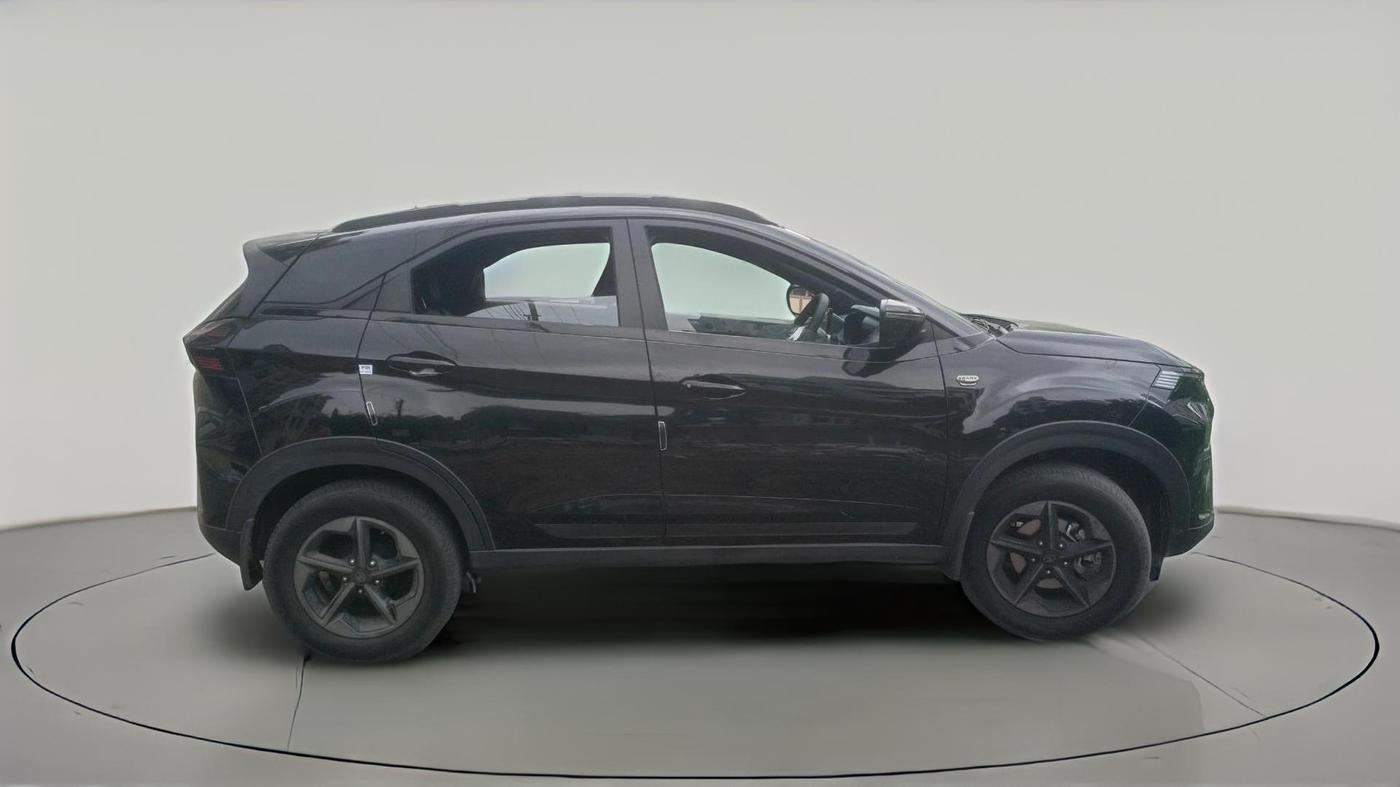 2026 Tata NEXON Creative Plus (S) 1.2 iCNG 6MT Dark Edition, CNG, Manual, 4,616 km, exterior