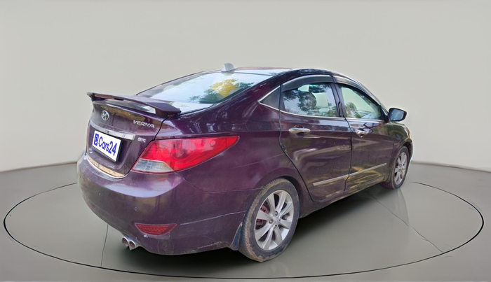 2011 Hyundai Verna FLUIDIC 1.6 VTVT SX, CNG, Manual, 52,500 km, exterior