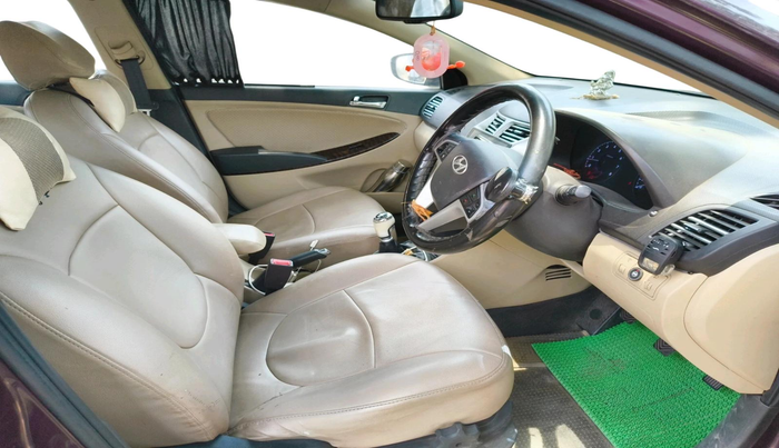 2011 Hyundai Verna FLUIDIC 1.6 VTVT SX, CNG, Manual, 52,500 km, interior
