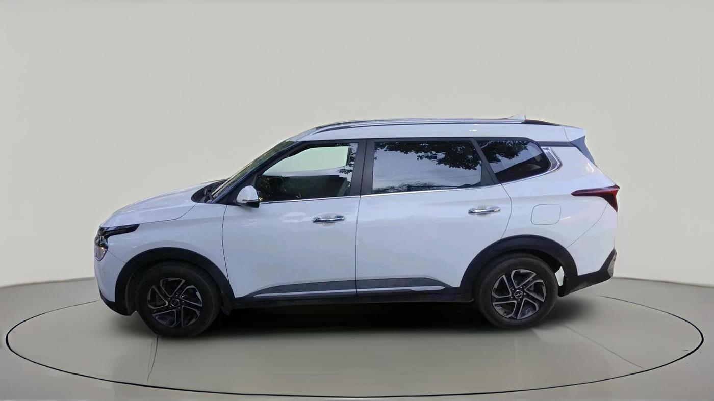 2022 KIA CARENS LUXURY PLUS 1.5 DIESEL AT 6 STR, Diesel, Automatic, 69,042 km, exterior