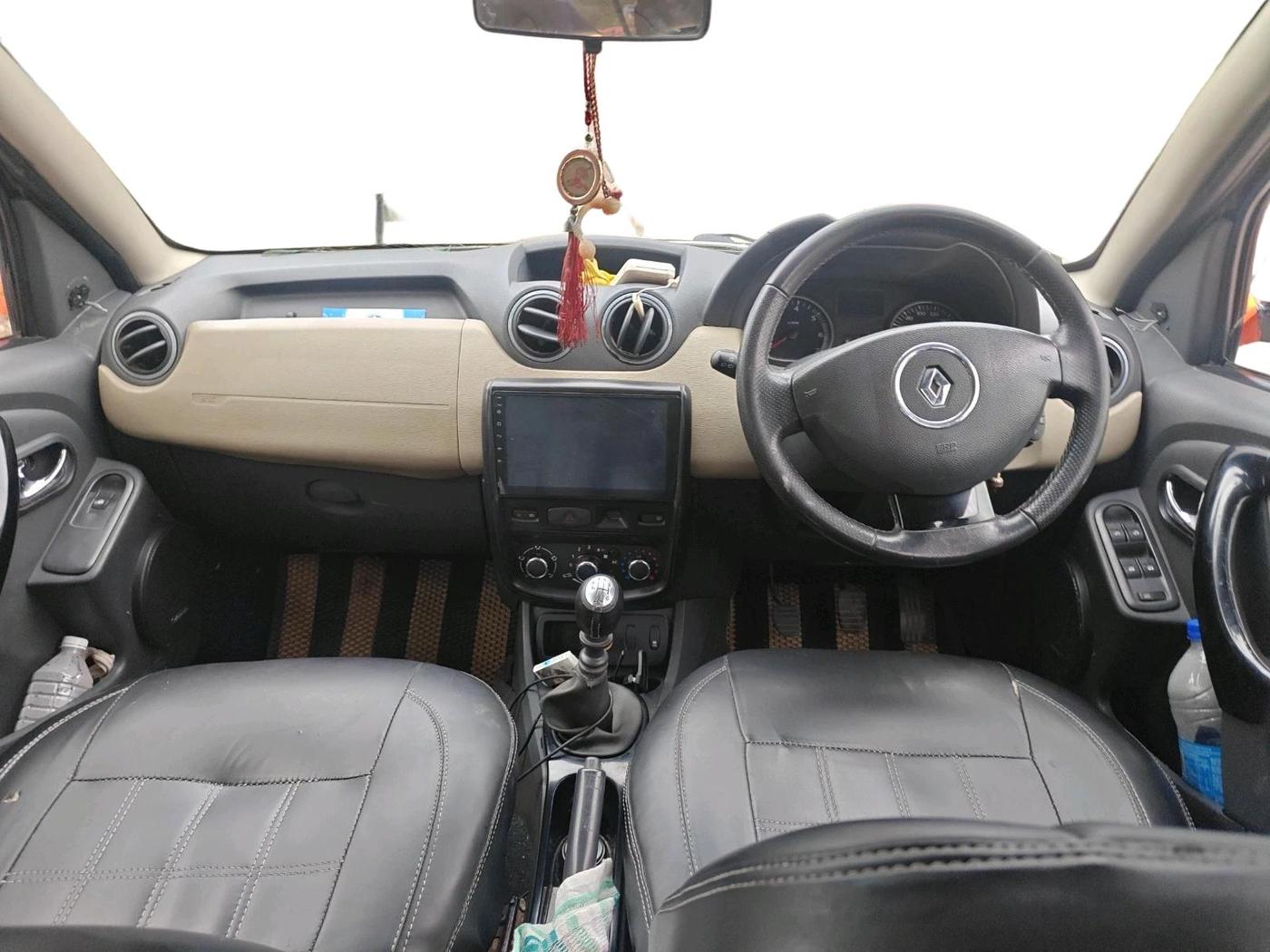 2012 Renault Duster 110 PS RXZ DIESEL, Diesel, Manual, 99,891 km, interior
