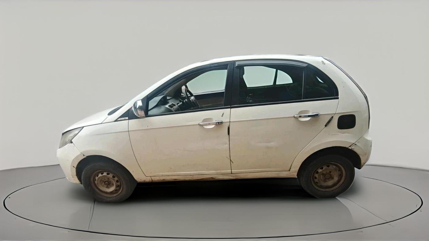2013 Tata Indica Vista LX TDI, Diesel, Manual, 1,30,222 km, exterior