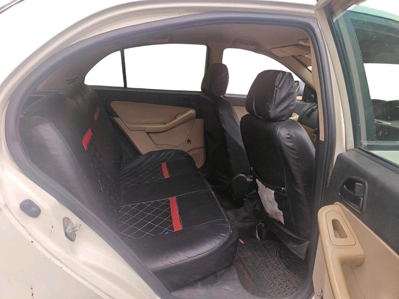 2013 Tata Indica Vista LX TDI, Diesel, Manual, 1,30,222 km, interior