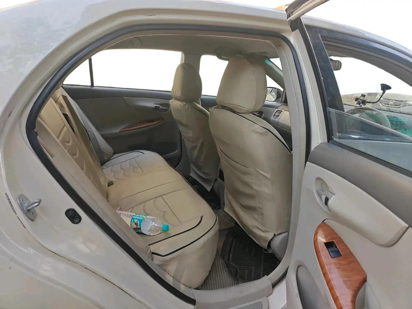 2011 Toyota Corolla Altis G DIESEL, Diesel, Manual, 1,38,455 km, interior