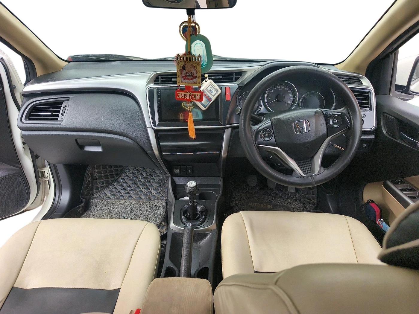 2015 Honda City 1.5L I-VTEC V MT, Petrol, Manual, 66,414 km, interior