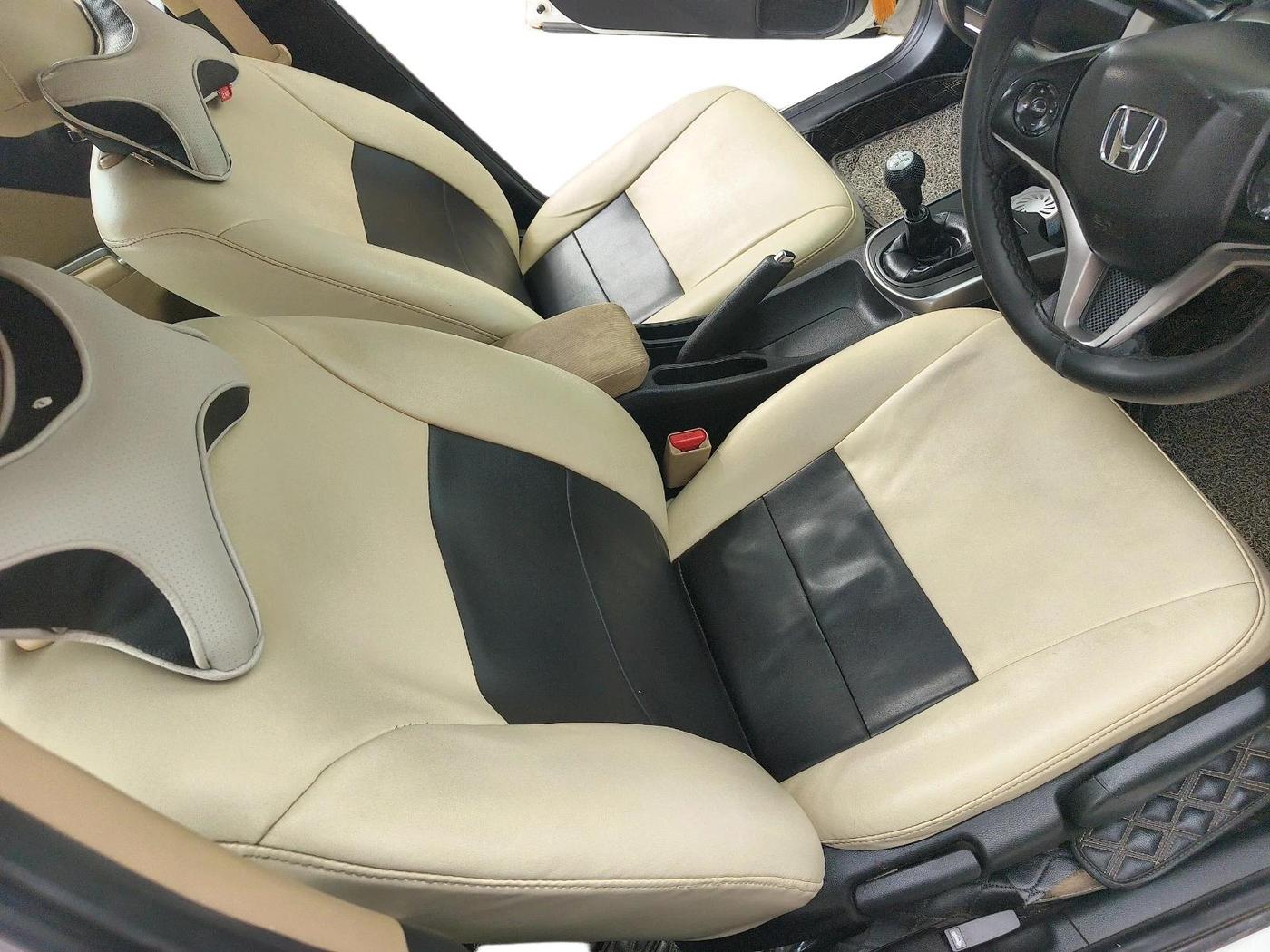 2015 Honda City 1.5L I-VTEC V MT, Petrol, Manual, 66,414 km, interior