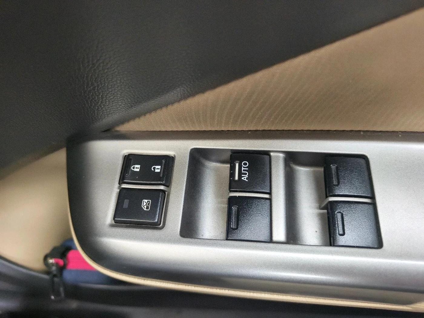 2015 Honda City 1.5L I-VTEC V MT, Petrol, Manual, 66,414 km, interior