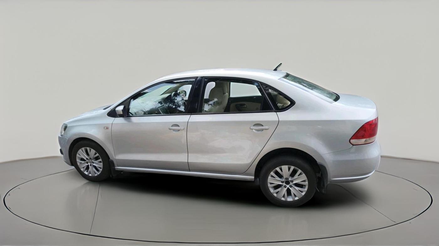 2015 Volkswagen Vento HIGHLINE 1.6 MPI, Petrol, Manual, 67,168 km, exterior