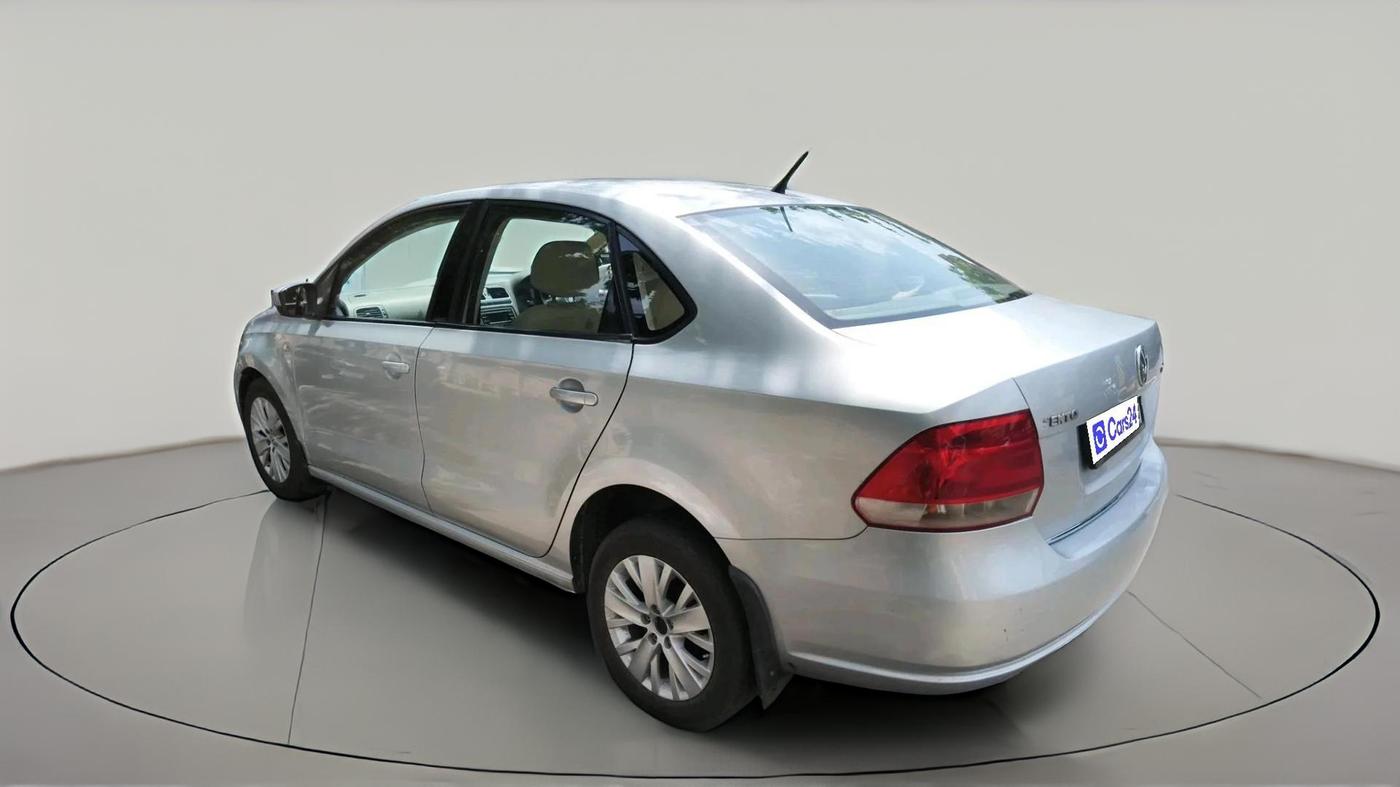 2015 Volkswagen Vento HIGHLINE 1.6 MPI, Petrol, Manual, 67,168 km, exterior
