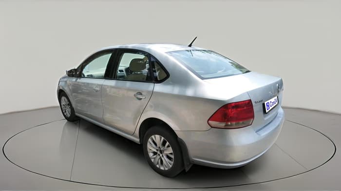 2015 Volkswagen Vento HIGHLINE 1.6 MPI, Petrol, Manual, 67,168 km, exterior