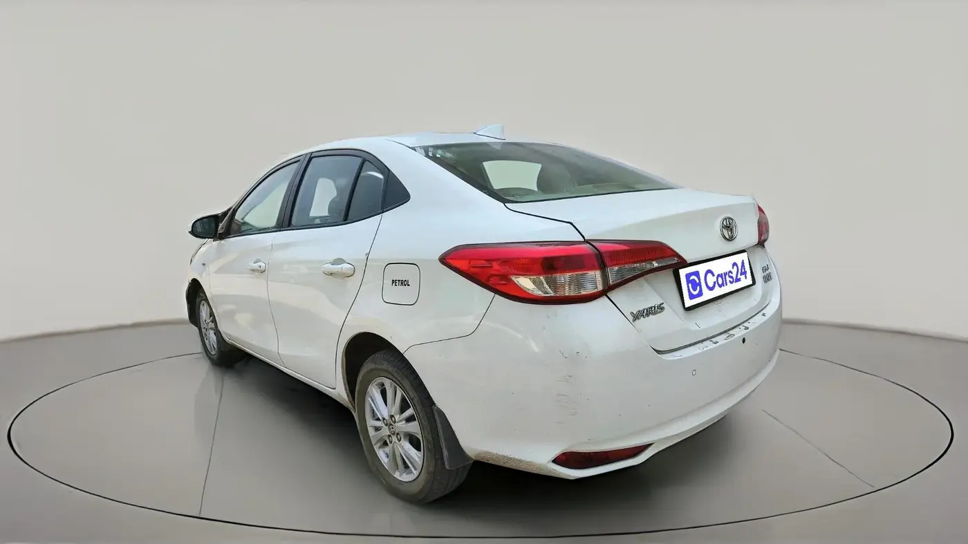 2020 Toyota YARIS J MT, Petrol, Manual, 1,12,068 km, exterior