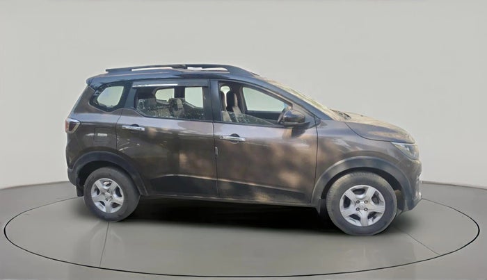 2022 Renault TRIBER RXT, Petrol, Manual, 37,136 km, exterior