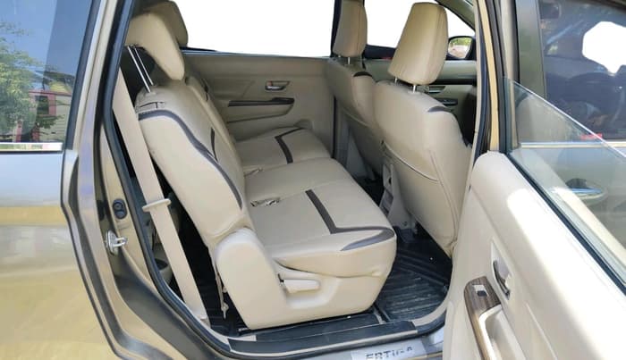 2024 Maruti Ertiga VXi (O), Petrol, Manual, 20,292 km, interior