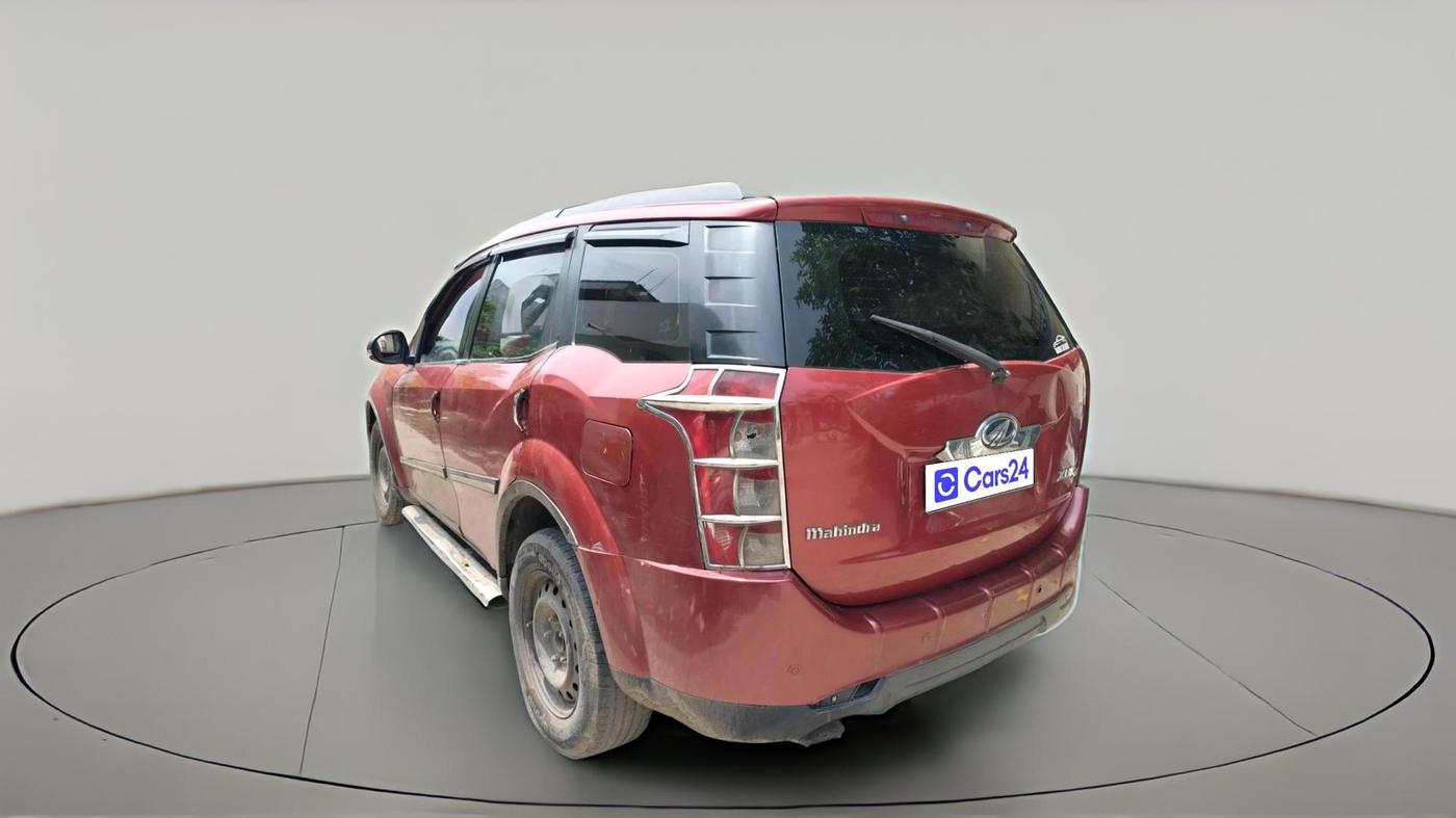2012 Mahindra XUV500 W6, Diesel, Manual, 1,30,860 km, exterior