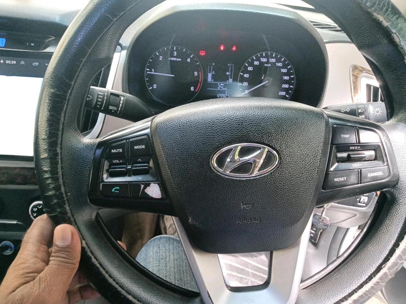 2018 Hyundai Creta E PLUS 1.4 DIESEL, Diesel, Manual, 1,29,927 km, interior