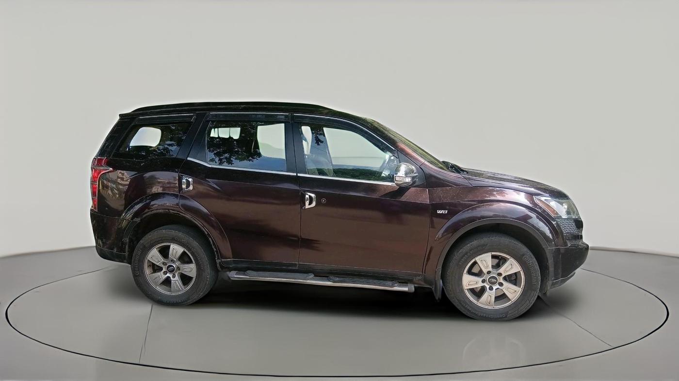 2012 Mahindra XUV500 W8, Diesel, Manual, 1,66,247 km, exterior