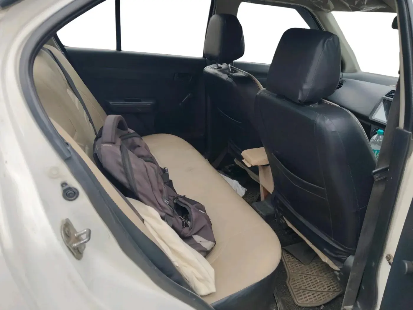 2017 Maruti Swift Dzire TOUR DIESEL, Diesel, Manual, 1,03,020 km, interior