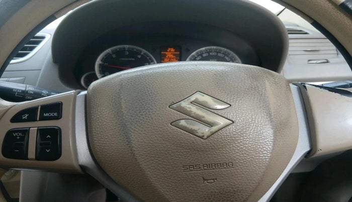 2012 Maruti Ertiga ZDI, Diesel, Manual, 1,02,143 km, interior