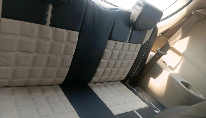 2012 Maruti Ertiga ZDI, Diesel, Manual, 1,02,143 km, interior