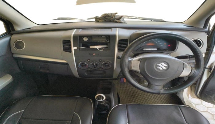 2011 Maruti Wagon R 1.0 LXI CNG, CNG, Manual, 97,600 km, interior
