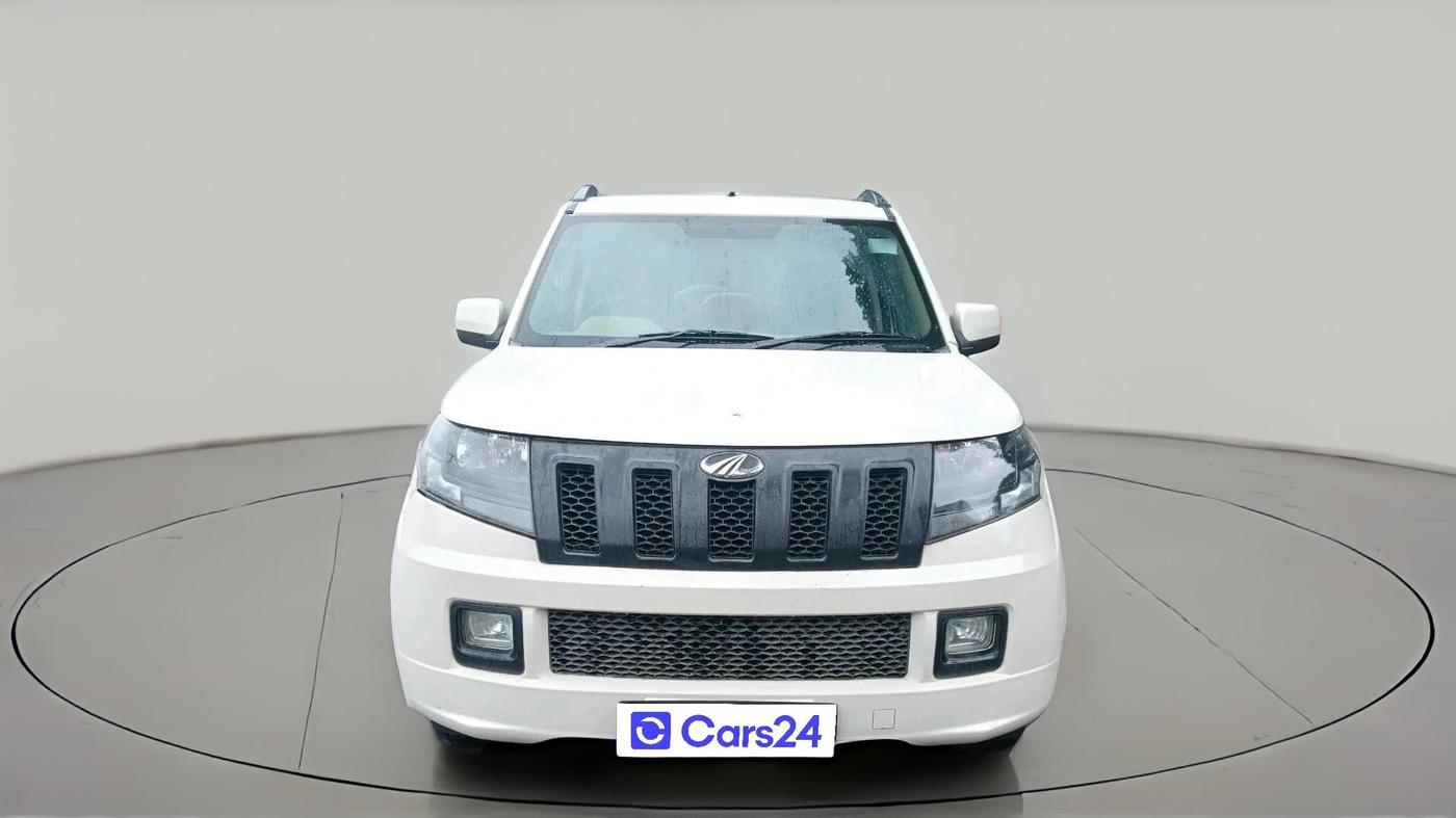 2019 Mahindra TUV300 T6 PLUS, Diesel, Manual, 88,492 km, exterior