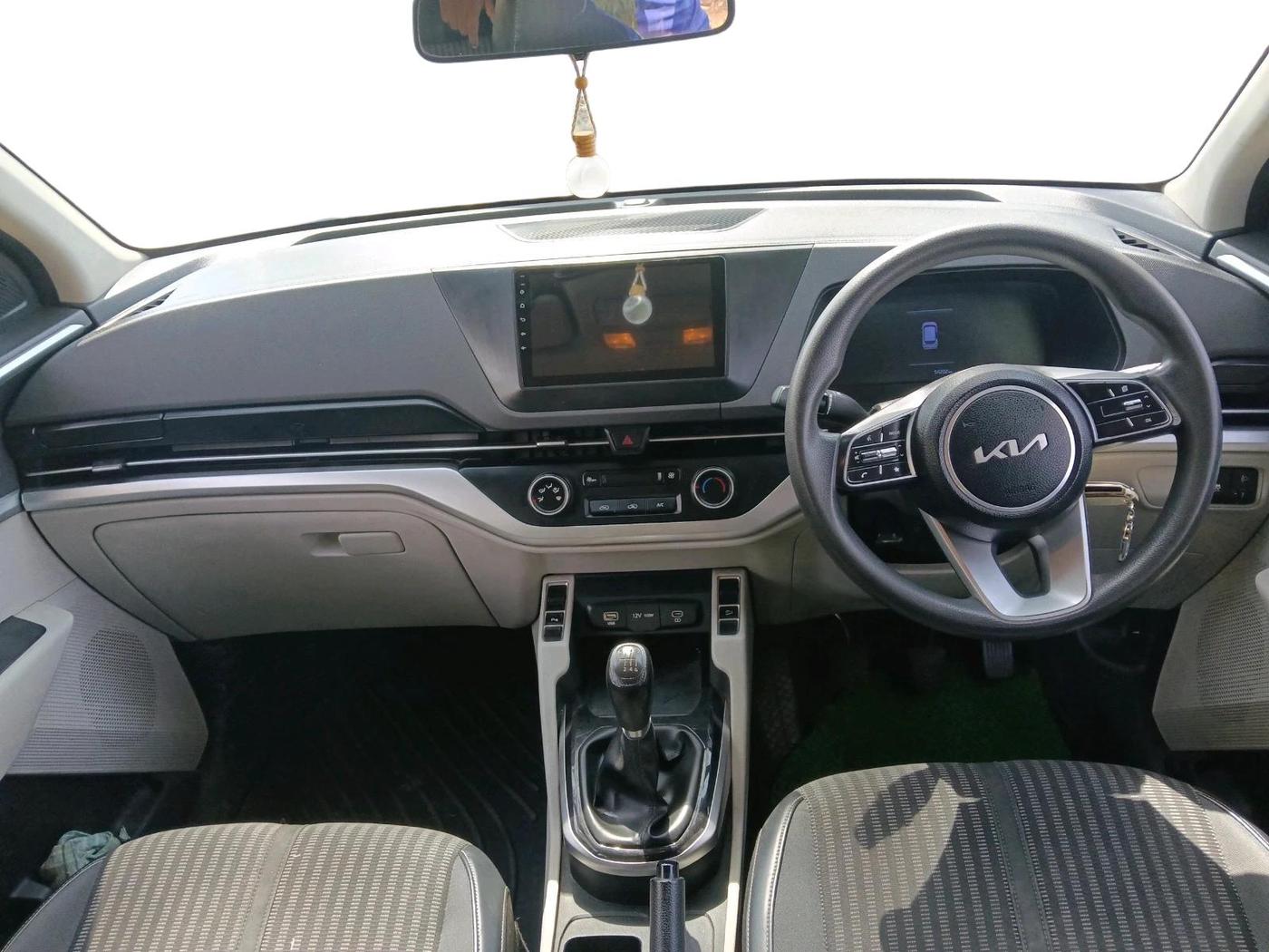 2022 KIA CARENS PRESTIGE 1.5 DIESEL 7 STR, Diesel, Manual, 54,202 km, interior