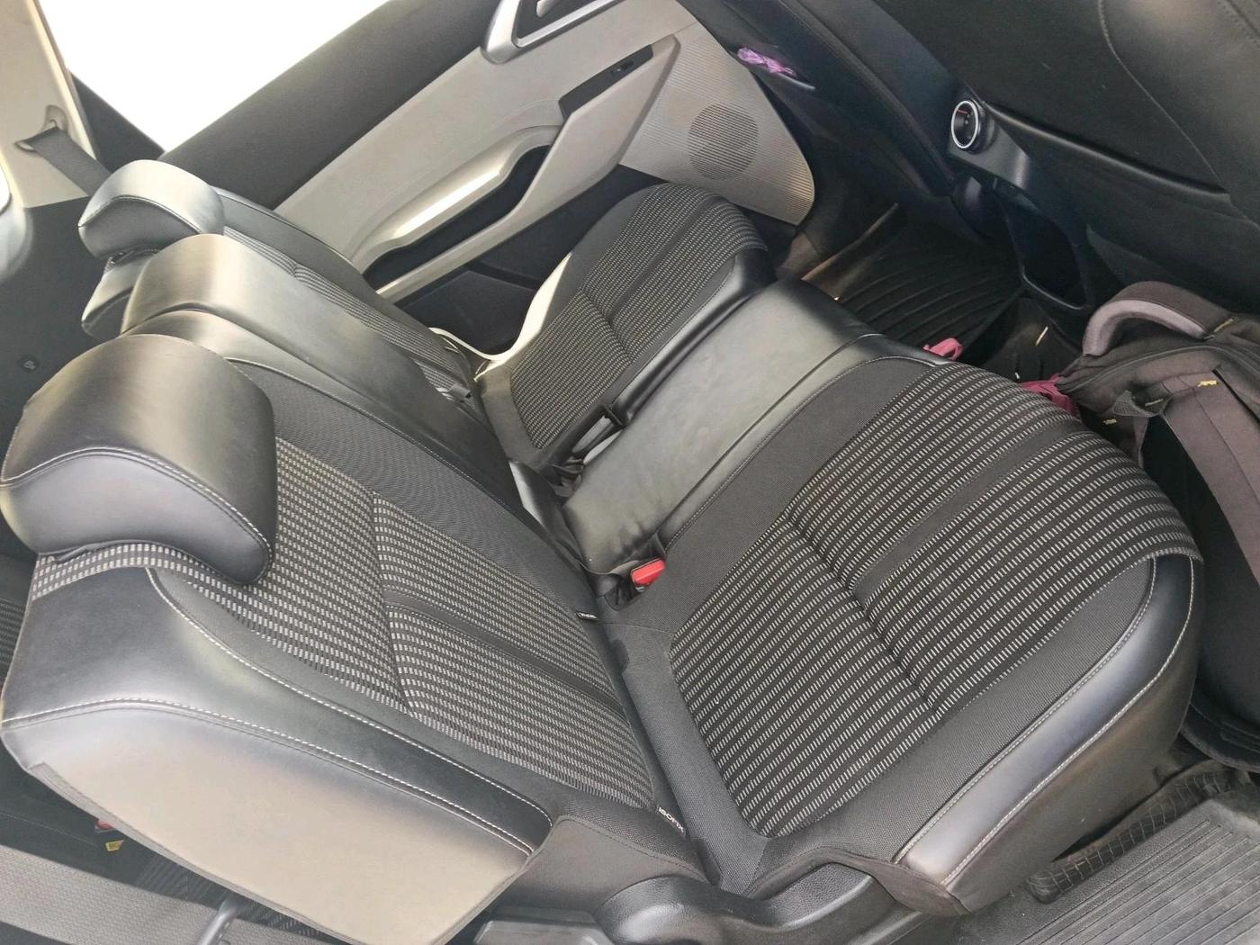 2022 KIA CARENS PRESTIGE 1.5 DIESEL 7 STR, Diesel, Manual, 54,202 km, interior