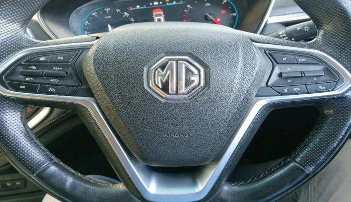 2019 MG HECTOR SHARP 2.0 DIESEL, Diesel, Manual, 1,56,430 km, interior