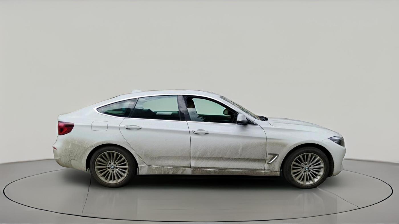 2019 BMW 3 Series  GT 320d Luxury Line, Diesel, Automatic, 96,567 km, exterior
