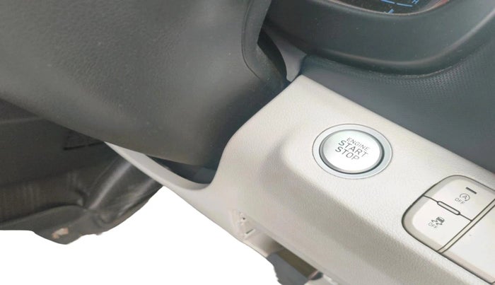 2023 Hyundai VENUE SX 1.5 CRDI, Diesel, Manual, 49,883 km, interior