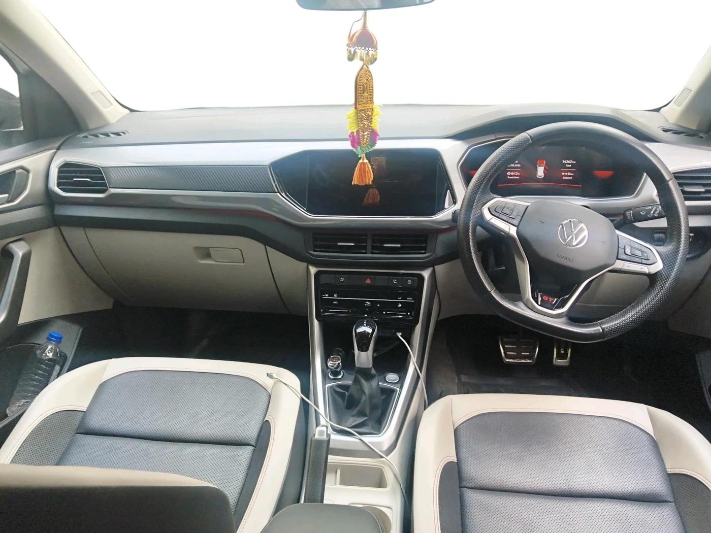 2025 Volkswagen TAIGUN GT PLUS 1.5 TSI DSG, Petrol, Automatic, 14,262 km, interior