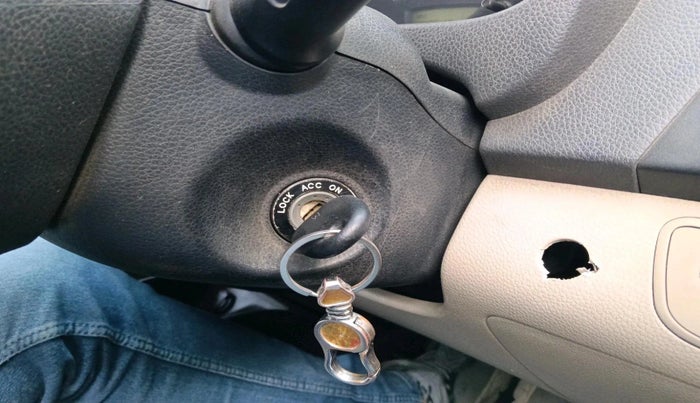 2012 Hyundai Eon ERA, Petrol, Manual, 1,09,616 km, interior