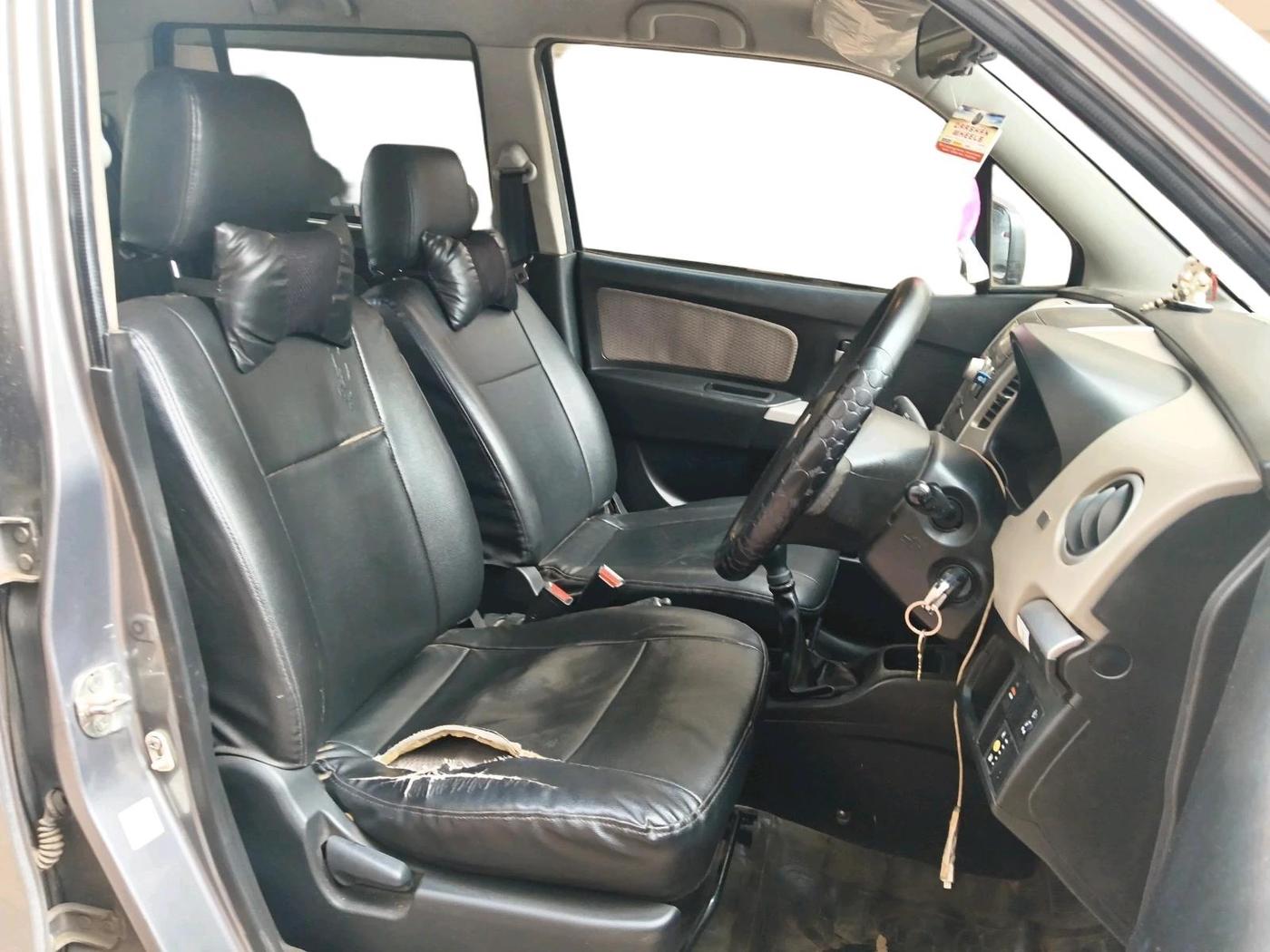 2014 Maruti Wagon R 1.0 LXI CNG, CNG, Manual, 94,927 km, interior
