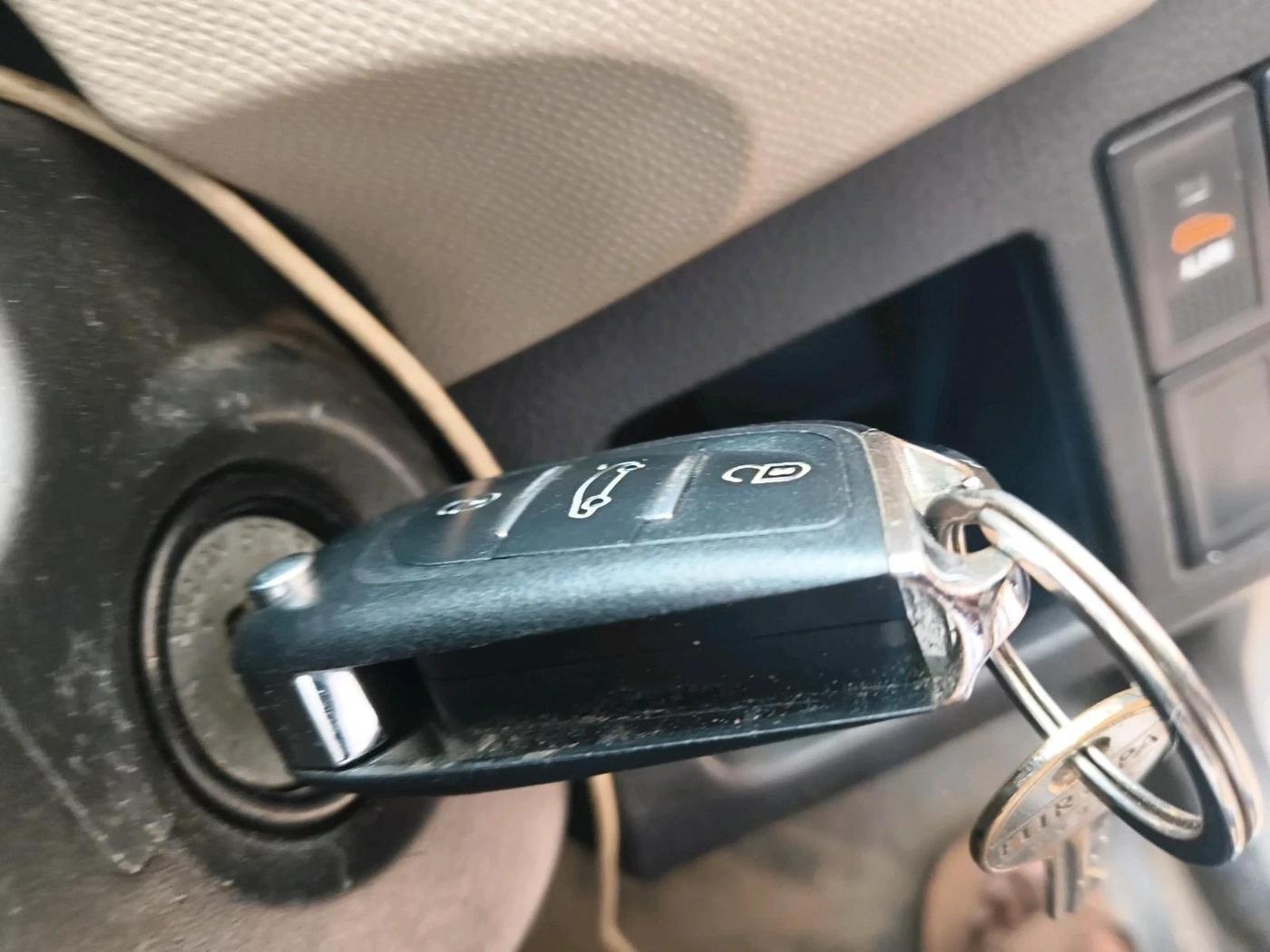 2014 Maruti Wagon R 1.0 LXI CNG, CNG, Manual, 94,927 km, interior