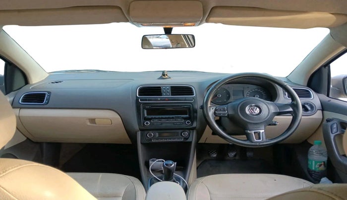 2012 Volkswagen Vento HIGHLINE DIESEL 1.6, Diesel, Manual, 1,66,161 km, interior