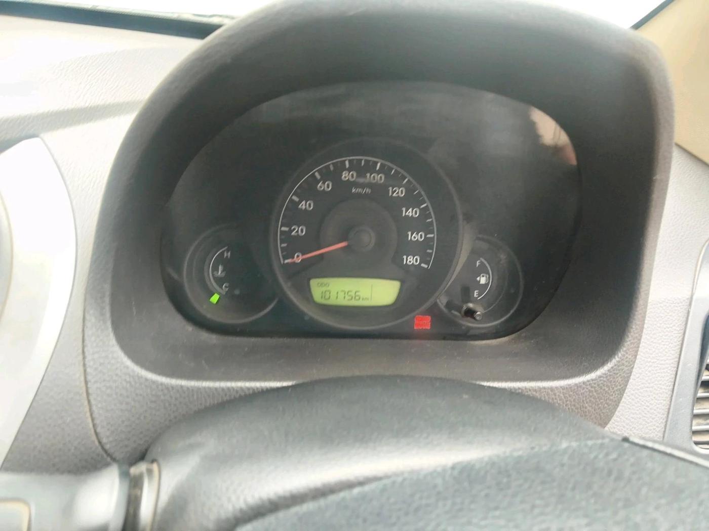 2013 Hyundai Eon ERA +, Petrol, Manual, 1,01,756 km, interior