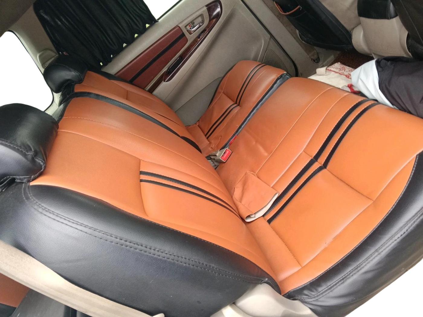 2014 Toyota Innova 2.5 VX 8 STR, Diesel, Manual, 1,94,594 km, interior