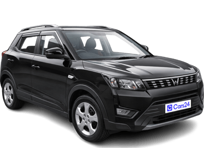 2023 Mahindra XUV300 - SUV - Petrol - Manual - ₹10.90 lakh