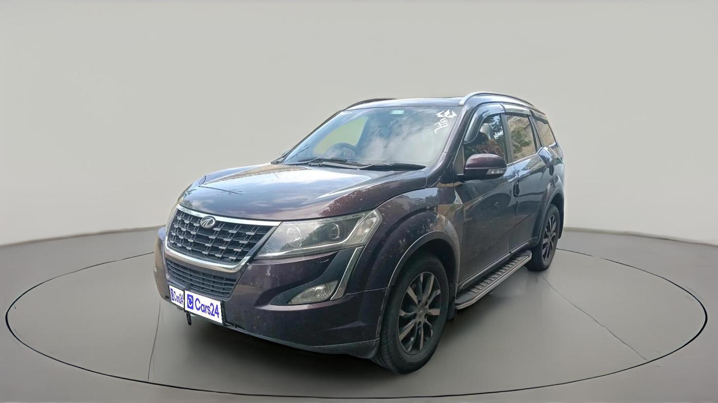 2018 Mahindra XUV500 W11, Diesel, Manual, 1,23,977 km, exterior