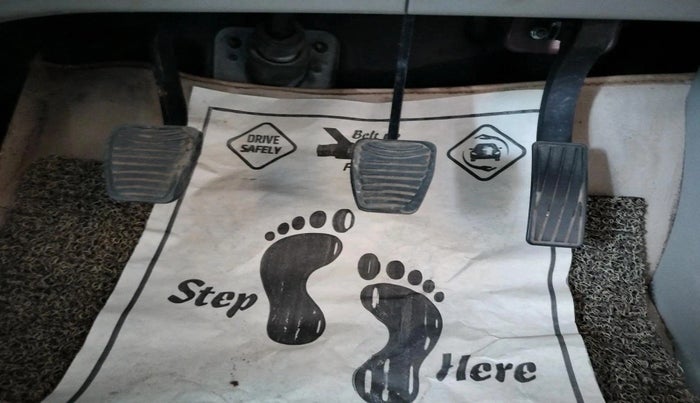 2018 Mahindra MARAZZO M6 8 STR, Diesel, Manual, 83,905 km, interior