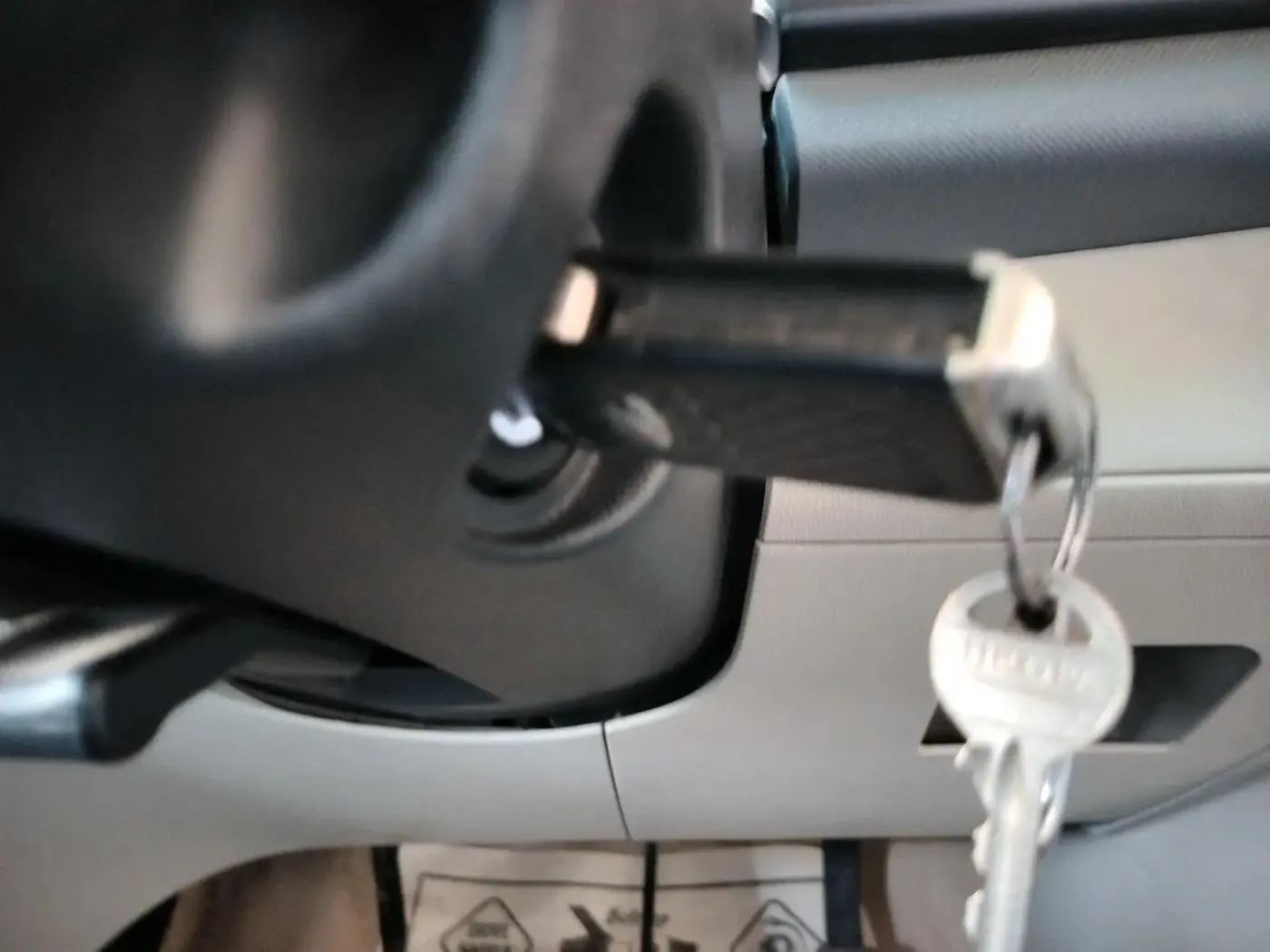 2018 Mahindra MARAZZO M6 8 STR, Diesel, Manual, 83,905 km, interior