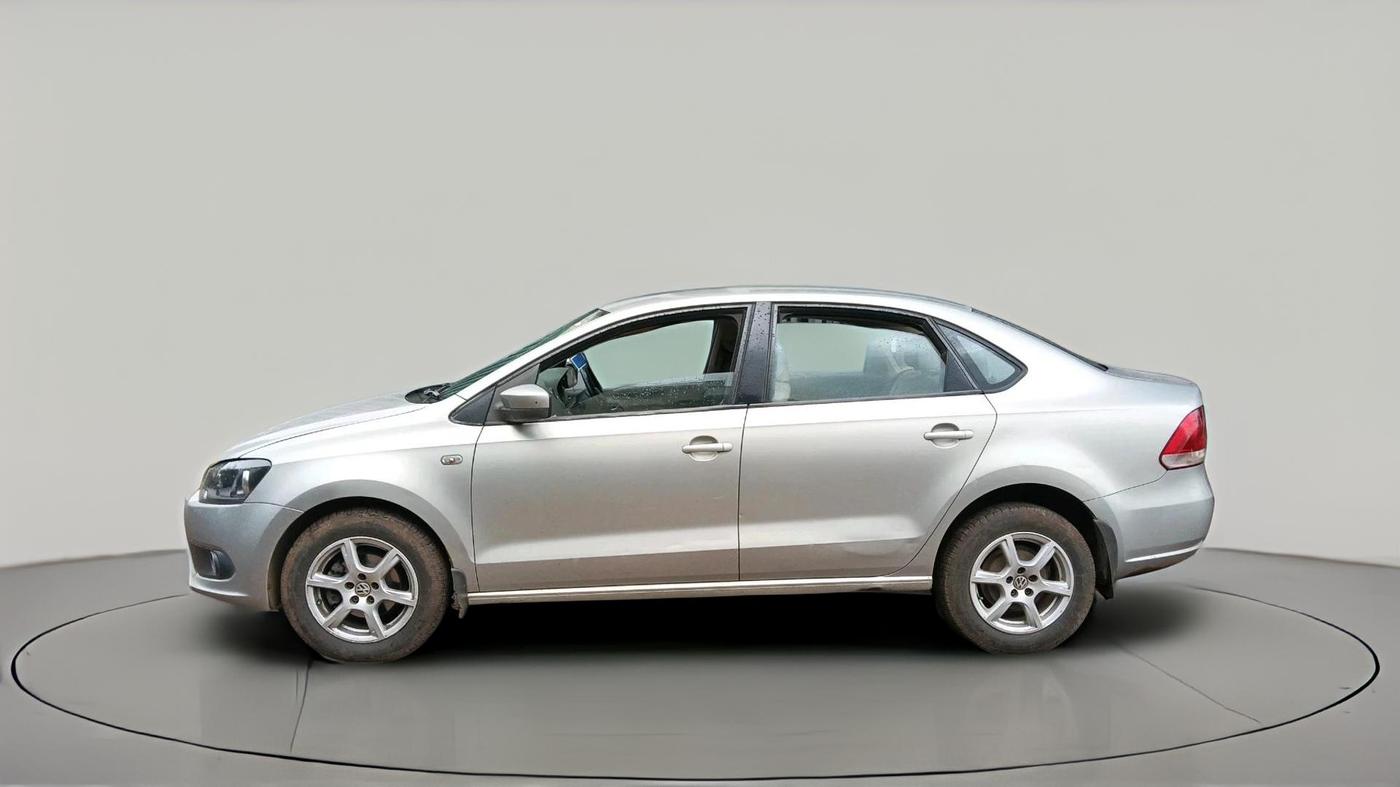 2012 Volkswagen Vento HIGHLINE DIESEL 1.6, Diesel, Manual, 1,66,079 km, exterior