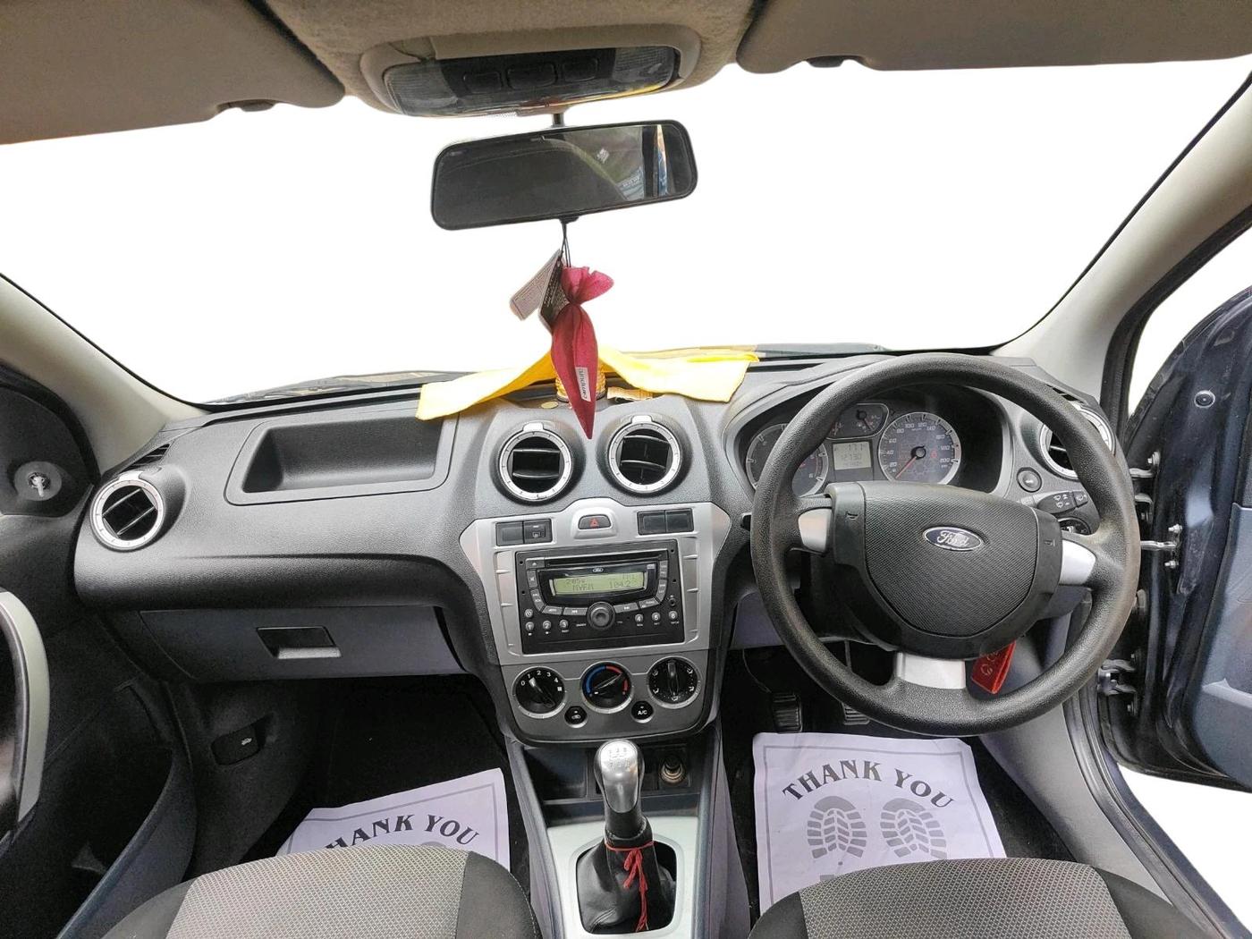 2011 Ford Fiesta EXI 1.4 DIESEL, Diesel, Manual, 1,41,405 km, interior