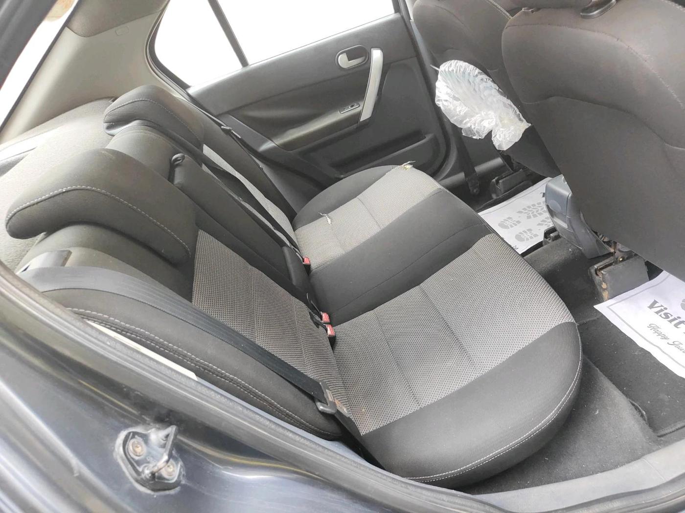 2011 Ford Fiesta EXI 1.4 DIESEL, Diesel, Manual, 1,41,405 km, interior