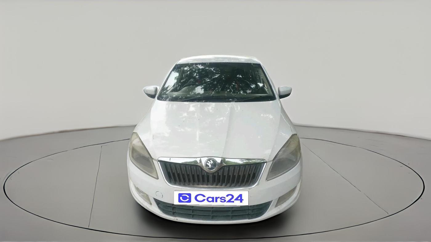 2012 Skoda Rapid AMBITION 1.6 TDI CR MT, Diesel, Manual, 1,01,841 km, exterior